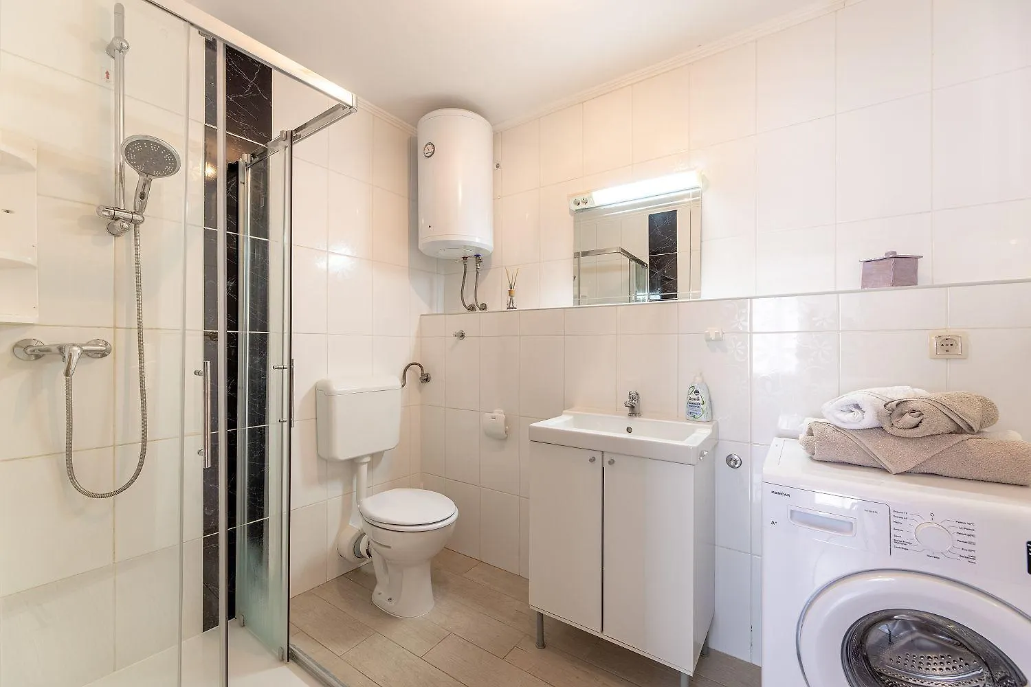 Renoviertes Apartment Nur 400 Meter Zum Strand Mit Meerblick, Klima, Waschmaschine Crikvenica