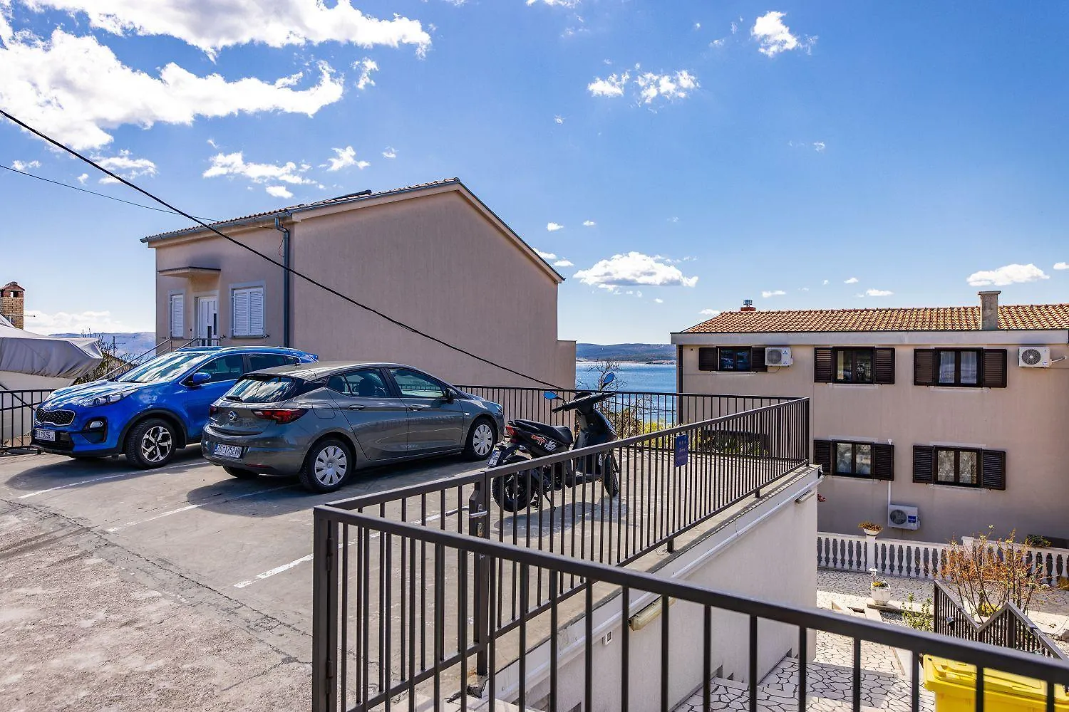 Renoviertes Apartment Nur 400 Meter Zum Strand Mit Meerblick, Klima, Waschmaschine Crikvenica
